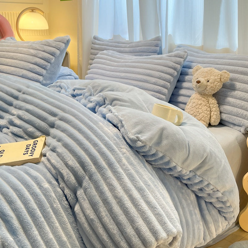 Parure de lit cocooning WeLuvy – 4 pièces en fibre de lait douce | Style moderne et apaisant