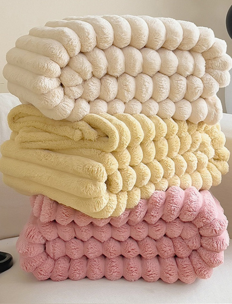 Couverture Douillette WeLuvy – Fausse Fourrure Bubble Ultra-Douce