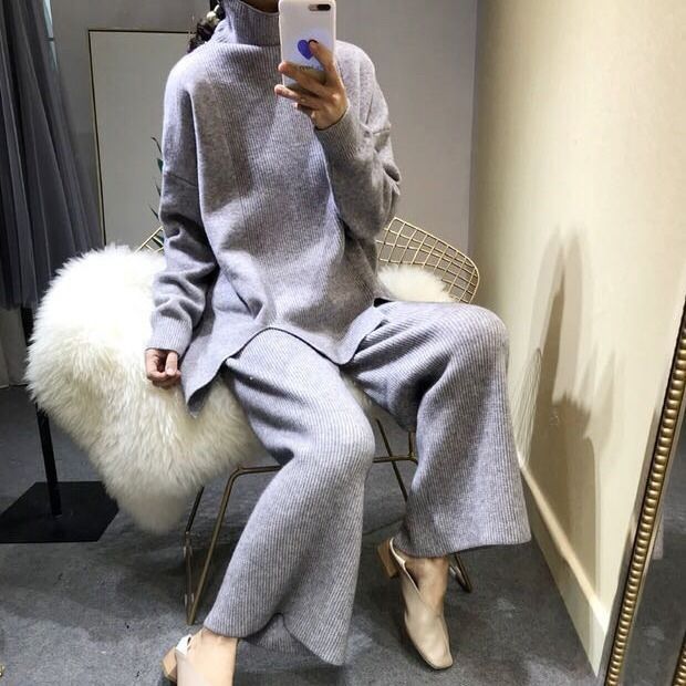 Ensemble Deux Pièces Pull Col Roulé et Pantalon Large